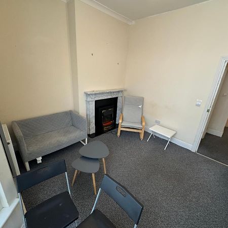 Room In Shared Property Central Brighton Exteriör bild