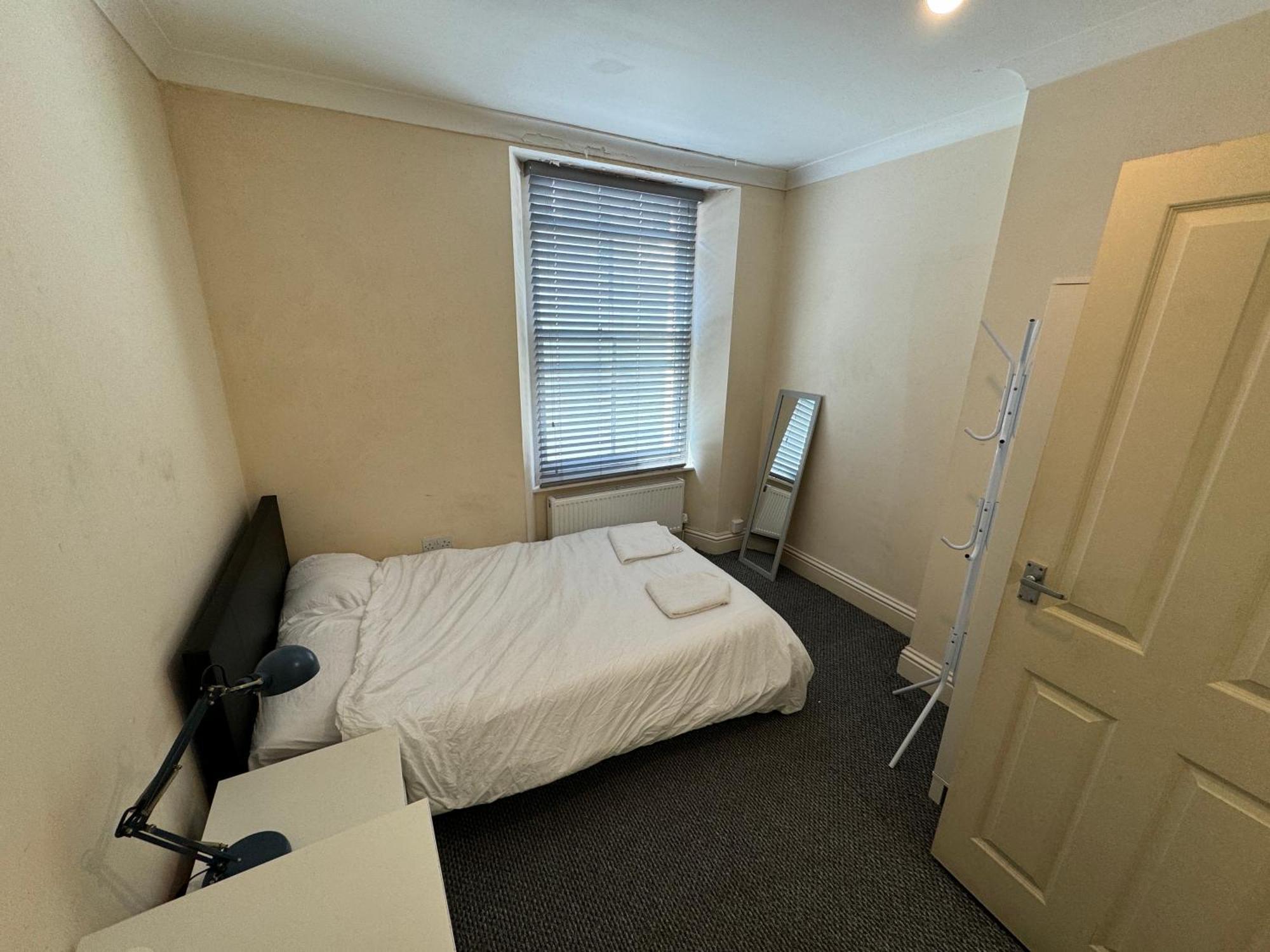 Room In Shared Property Central Brighton Exteriör bild