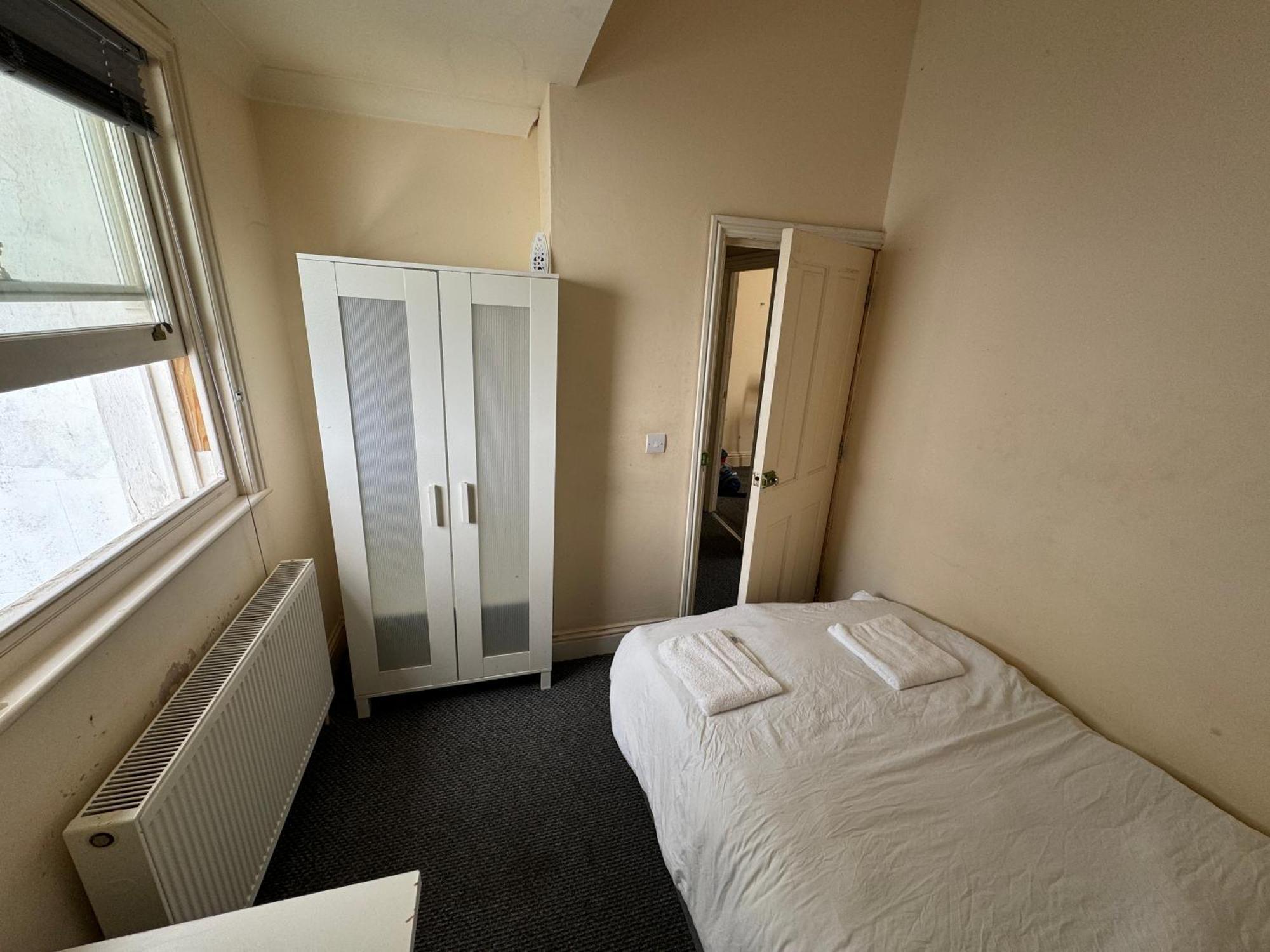 Room In Shared Property Central Brighton Exteriör bild