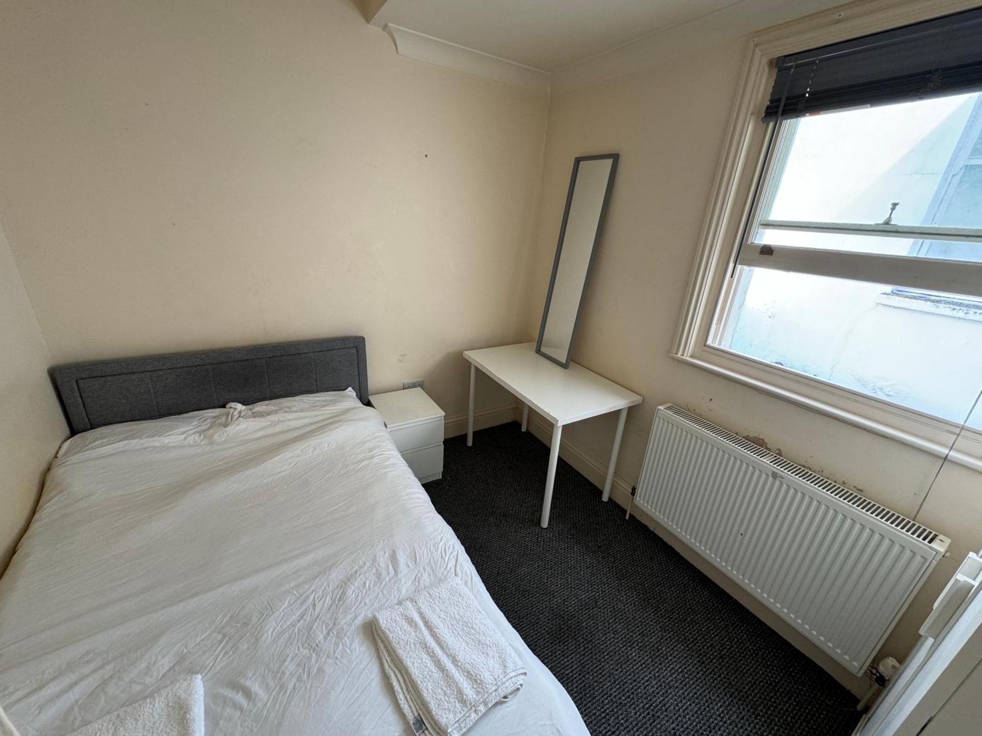 Room In Shared Property Central Brighton Exteriör bild